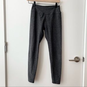 Beyond Yoga Cross It Back Leggings - charcoal/black